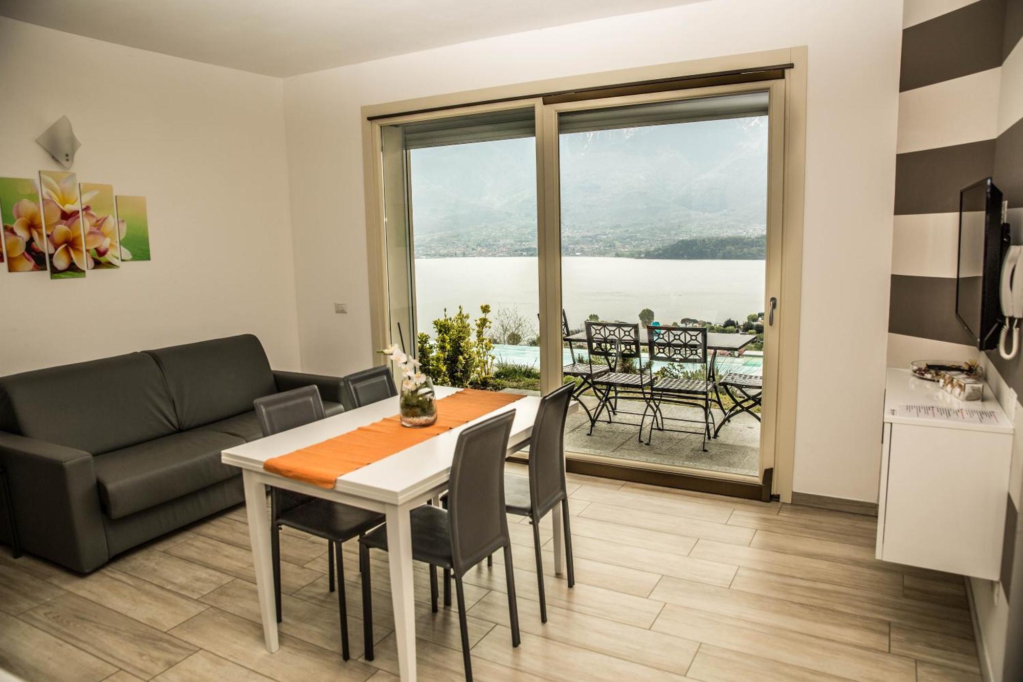 La Collinetta Lake View 베르카나 외부 사진